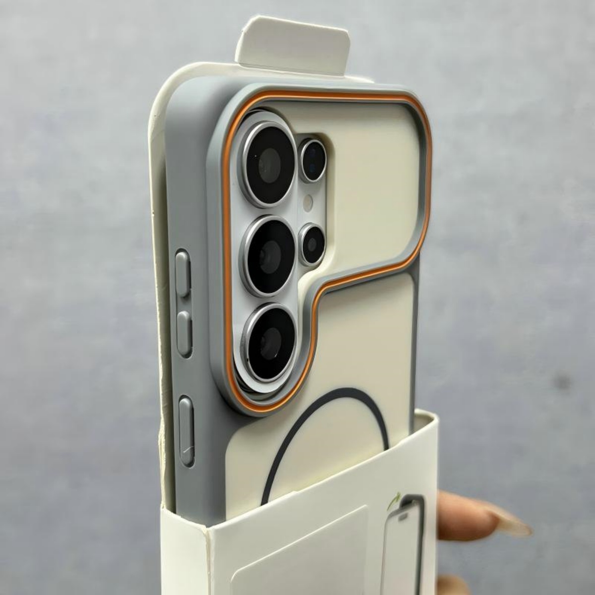 Wireless Charger - Coque de téléphone en silicone givré
