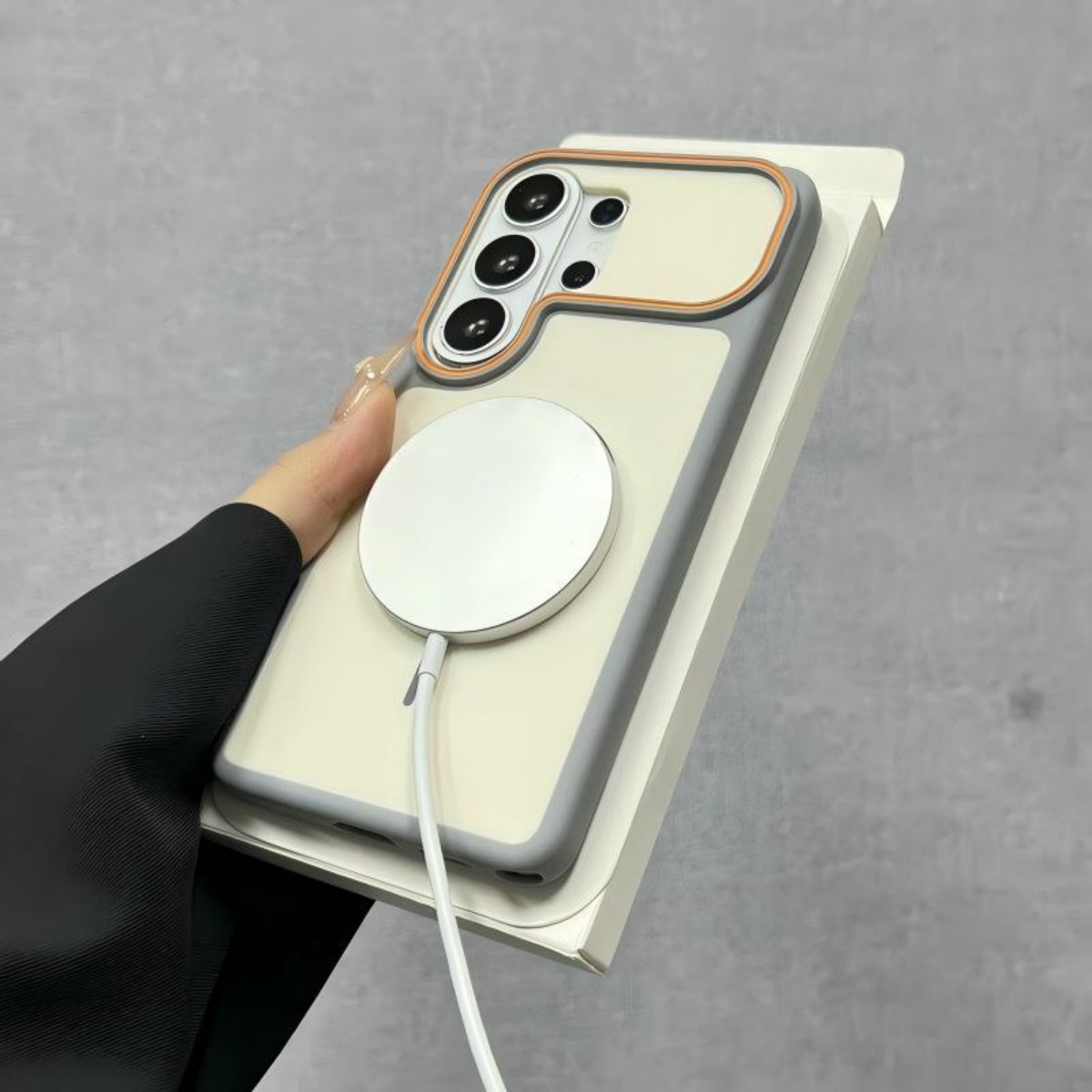 Coque de téléphone en silicone - Wireless Charger avis et prix